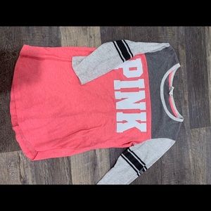 Pink vs shirt